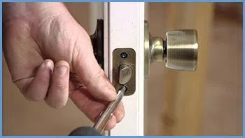 State Locksmith Services Goodyear, AZ 623-518-1113 - 6-lock-change