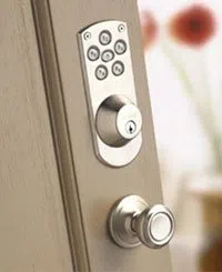 State Locksmith Services Goodyear, AZ 623-518-1113 - comm-01